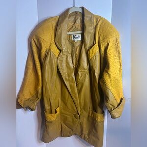 Bermans Vintage 80’s Women Yellow Leather/Suede Boxy Shoulder Pads Jacket Sz M